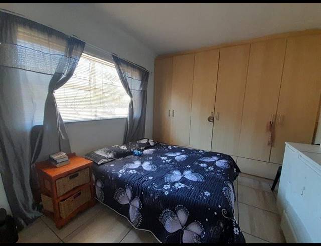 5 BEDROOM HOUSE FOR SALE IN AVONDALE